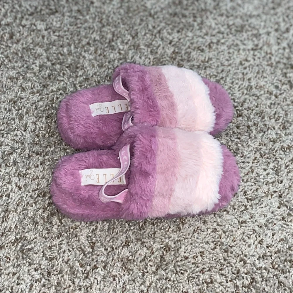 Elle Girl Fluffy Pink and Purple Slippers size M